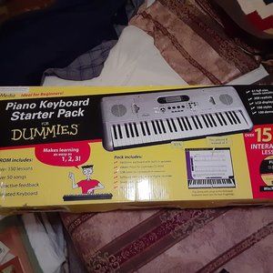 Electronic piano keyboard for dummies